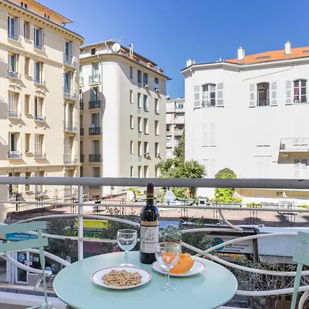 Apartamento Buffa 21 - 2min From The Sea - Terrace *